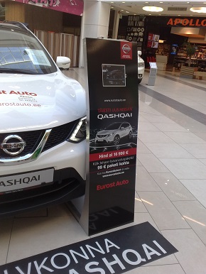 Reklaamstend Nissan Qashqai reklaamikampaaniaks